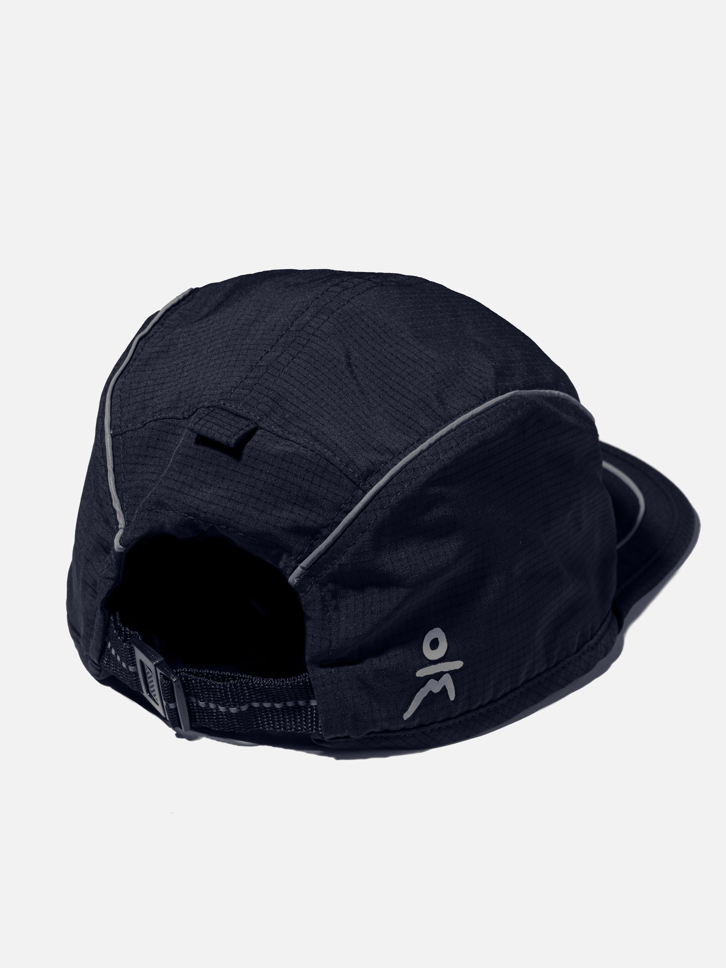 The Brunch Cap in Midnight Navy / Reflective Gray